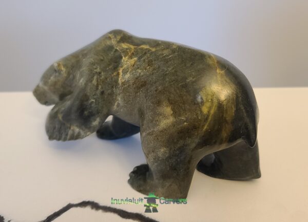 Polar Bear Carving - Image 5